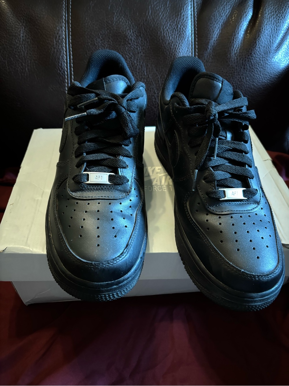 Nike Men’s Air Force 1 Low Top Sneakers - Black